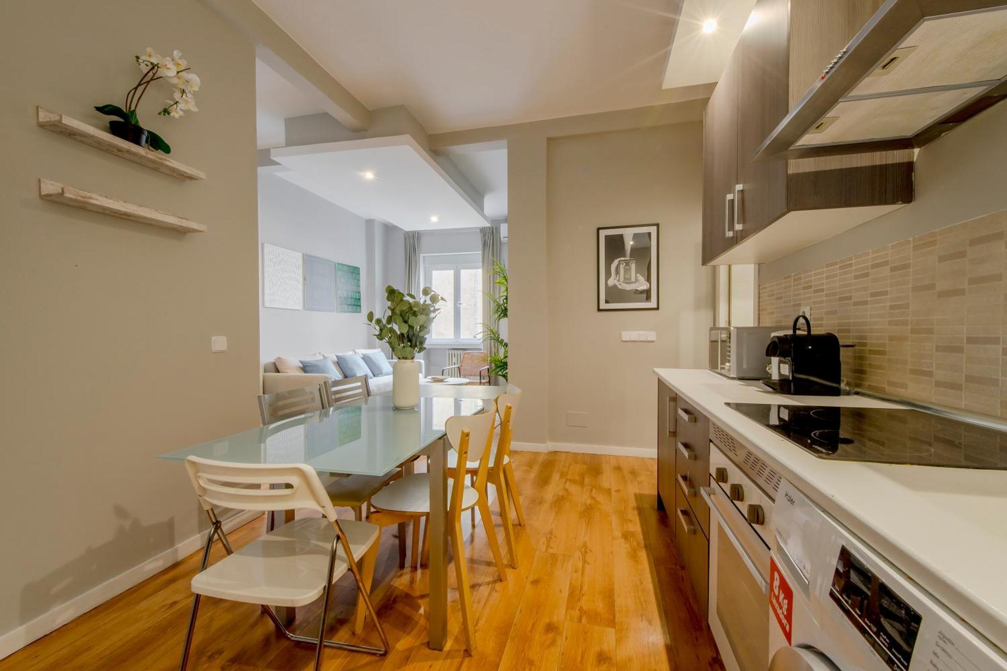 Excelente Piso De 3 Habitaciones En La Latina-Centro Madrid Exteriér fotografie