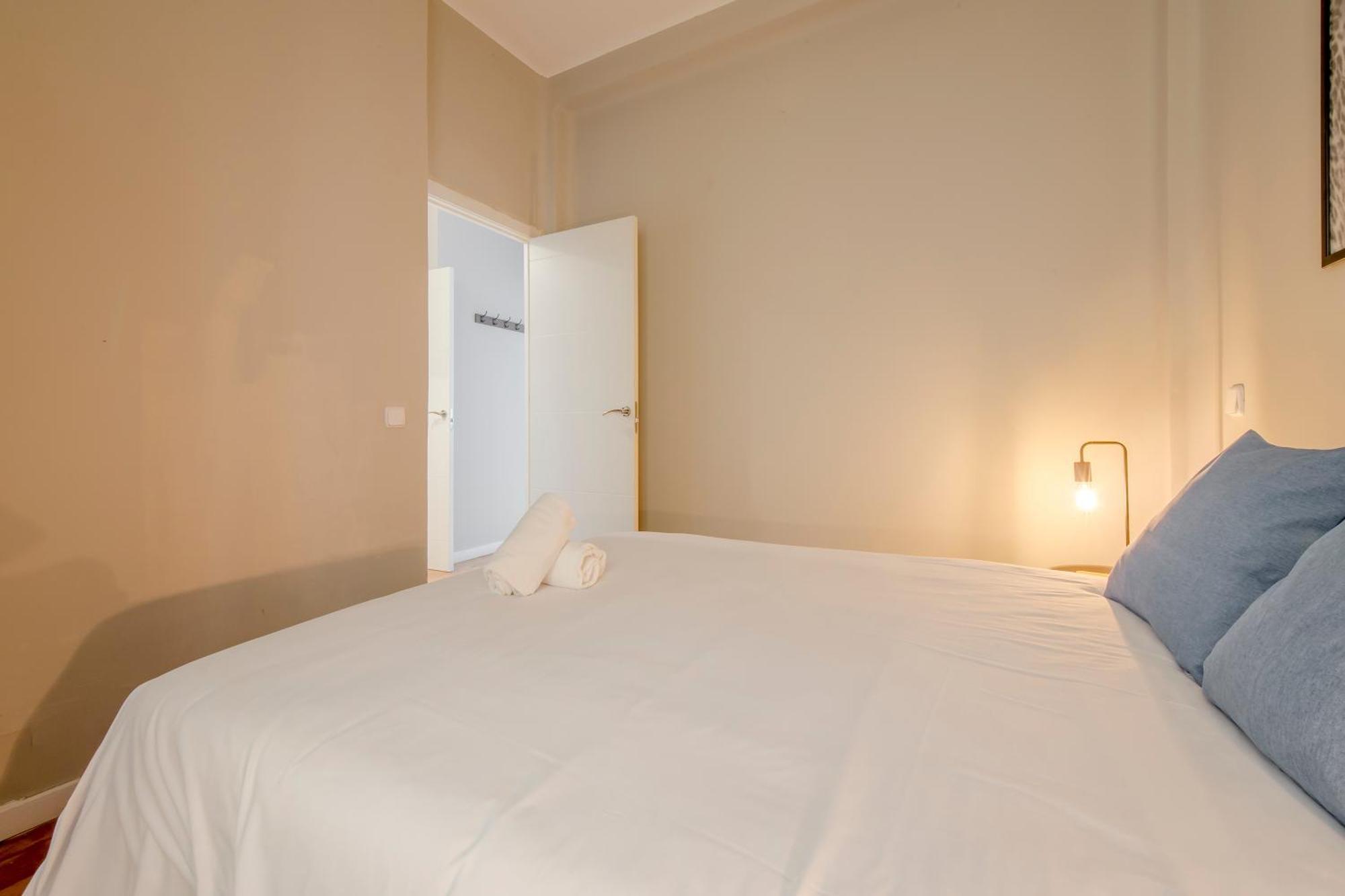 Excelente Piso De 3 Habitaciones En La Latina-Centro Madrid Exteriér fotografie